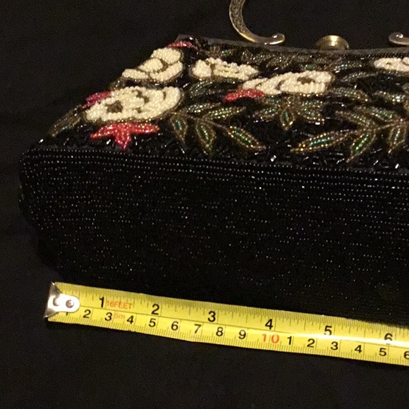 New Evening Bag - Picture 5 of 11